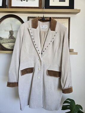 Vintage | Suede Long Jacket In Cream With Brown Detail | Size Medium